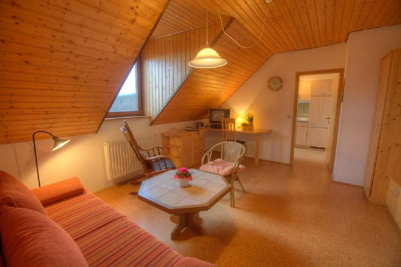 Apartment Ferienwohnungen Lindleshof Leinach Germany
