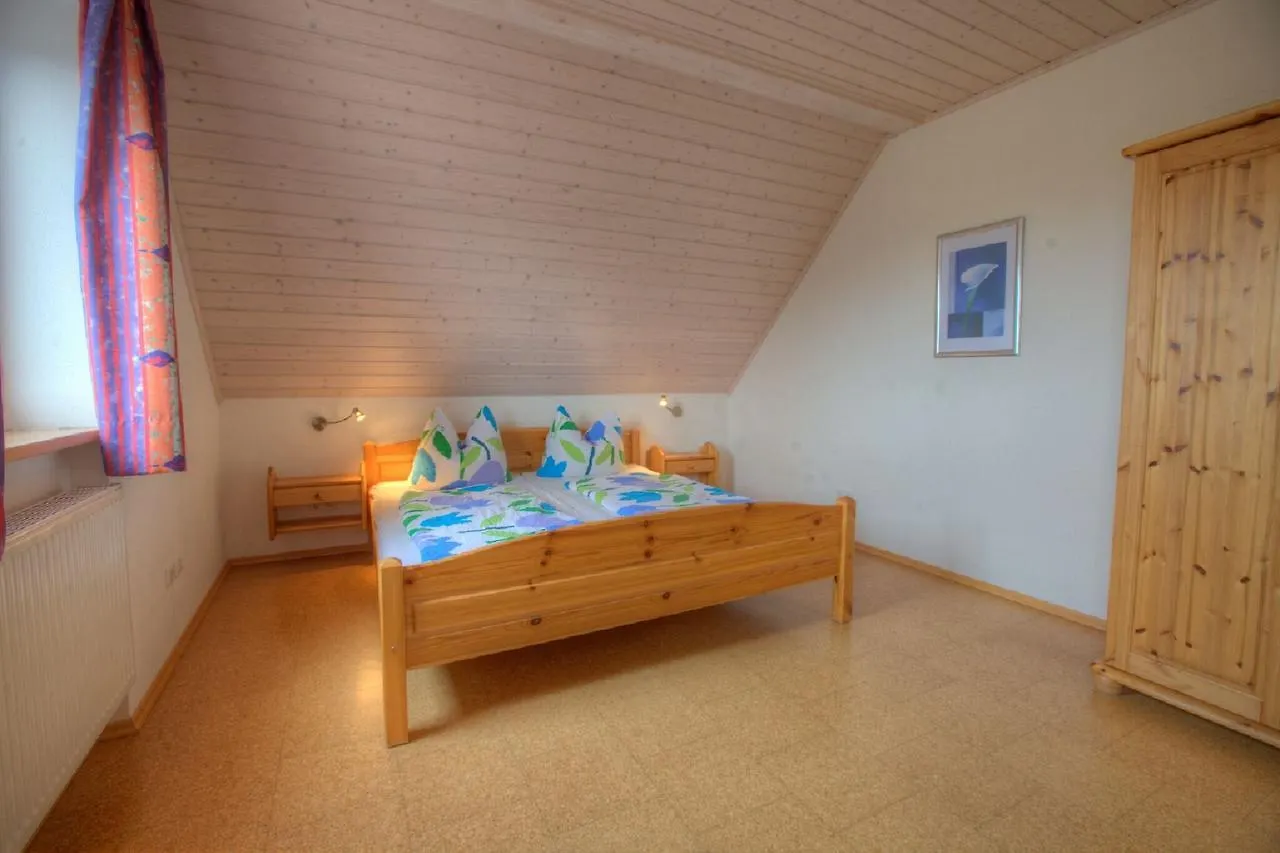 Ferienwohnungen Lindleshof Leinach Apartment